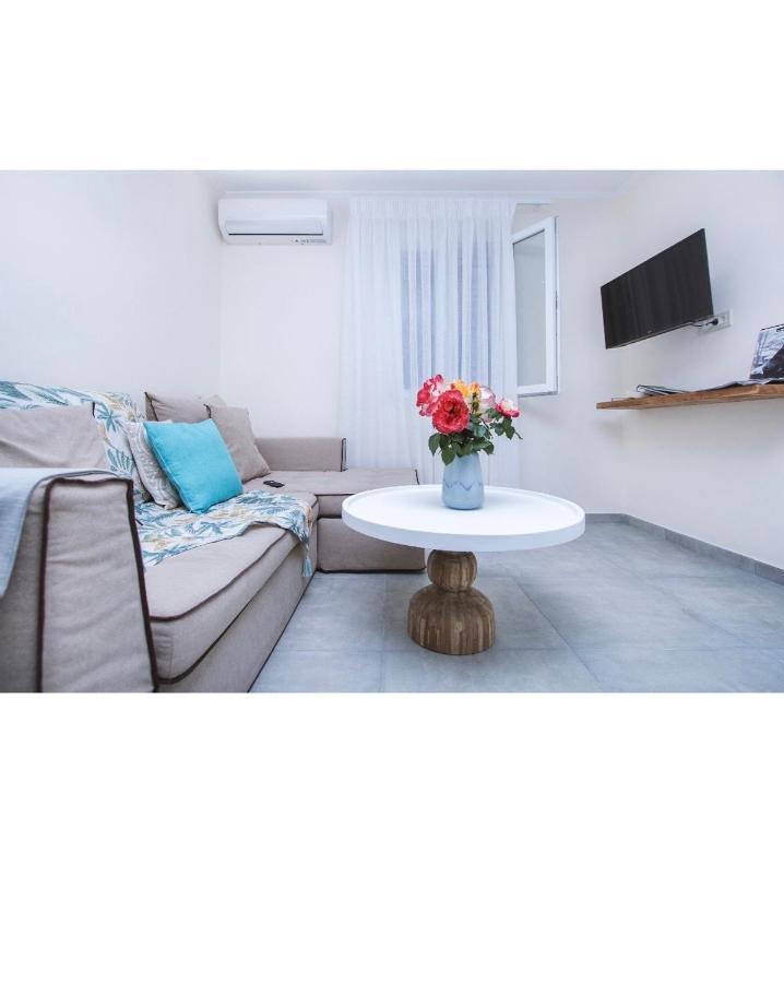 Athena Luxury Apartments Mesongí Exteriér fotografie