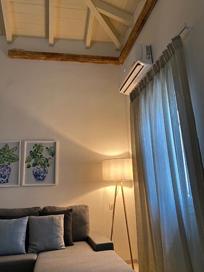 Athena Luxury Apartments Mesongí Exteriér fotografie
